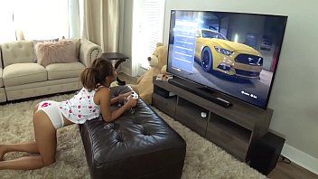 play Xnxx with brothers in the bathroom fucks her when she plays jofundi