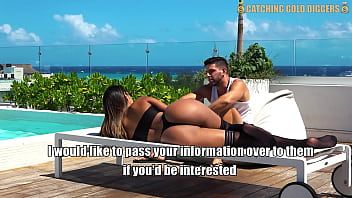 play Xxx anal in public cu o tarfulita cu curul mare