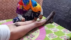 play Apasionada profesora y estudiante desi: mamada, follada de coño y creampie en una habitación de hotel